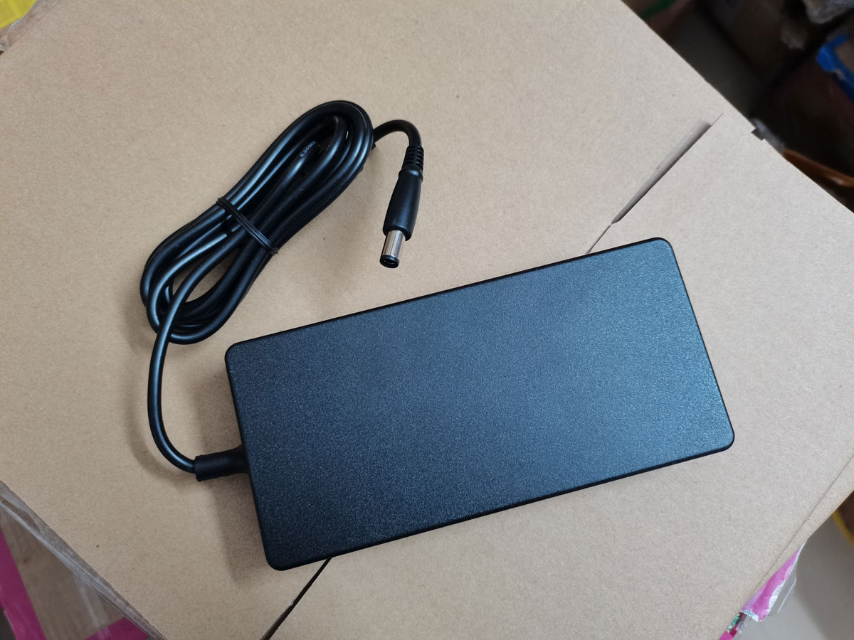 NEW Genuine Slim FSP 19.5V 11. – обзор и цена Pc Gaming Msi