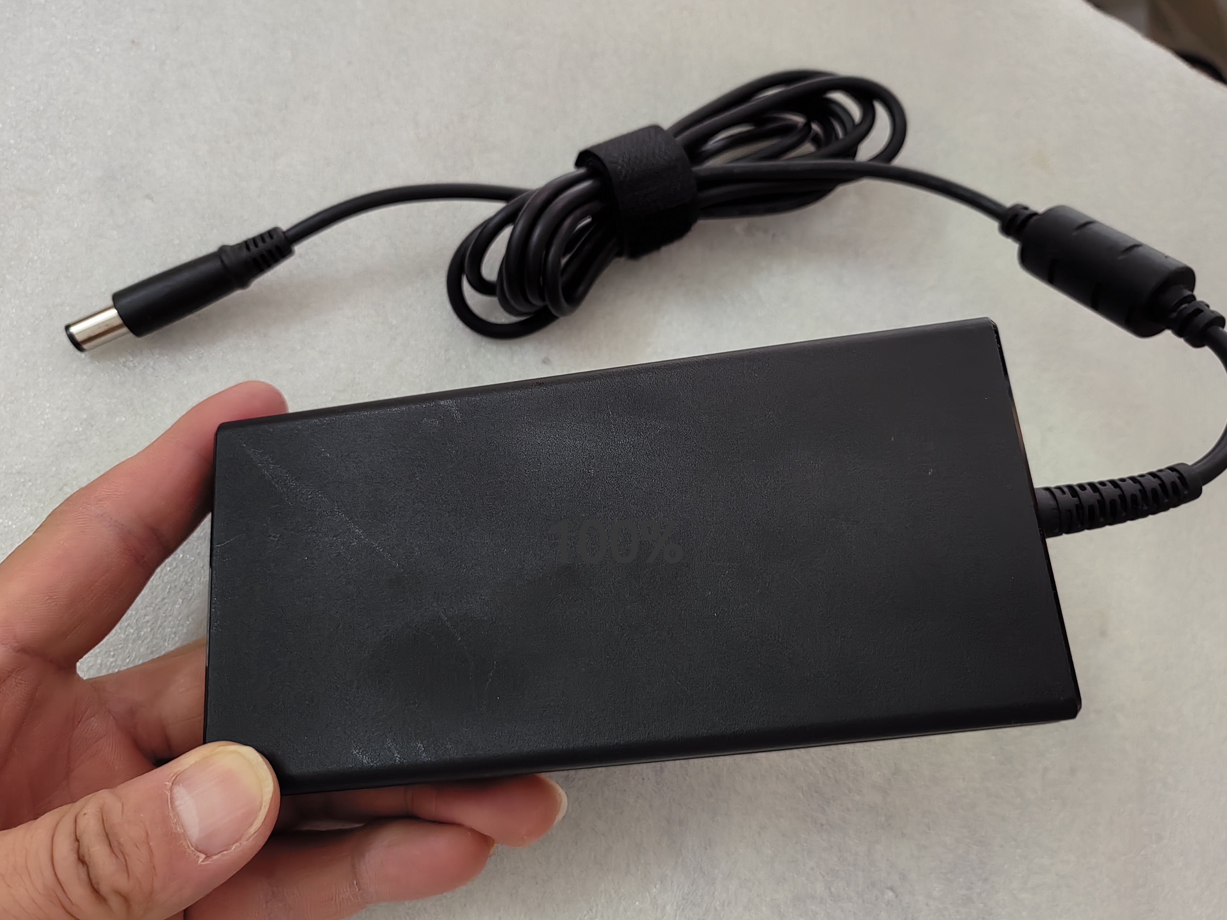 OEM Slim Delta 19.5V 9.23A ADP – обзор и цена Pc Gaming Msi